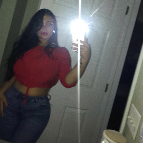 Hi I’m Bella💕💫🖤🌸 - Picture 1 of 6